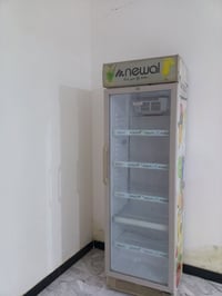 ثلاجة • للبيع