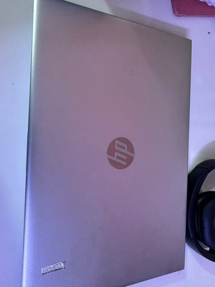 HP ProBook 650 G5 • i7-8665U • SSD 256GB