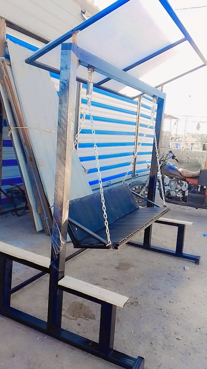حديقتك وبيتك يرادلة مرجوحة من عدنة معمل السلامي مراجيح كافة الاحجام *********** راسلنة وتدلل اكثر من150 موديل
