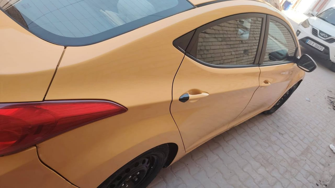 السلام عليكم
النترا ٢٠١٢ وارد امريكي
عليها منظومة غاز 
للاستفسار مع صاحب السيارة
المكان بغداد 
***********

