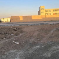 نص قطعه • شارع 20 • واجهة خدمات