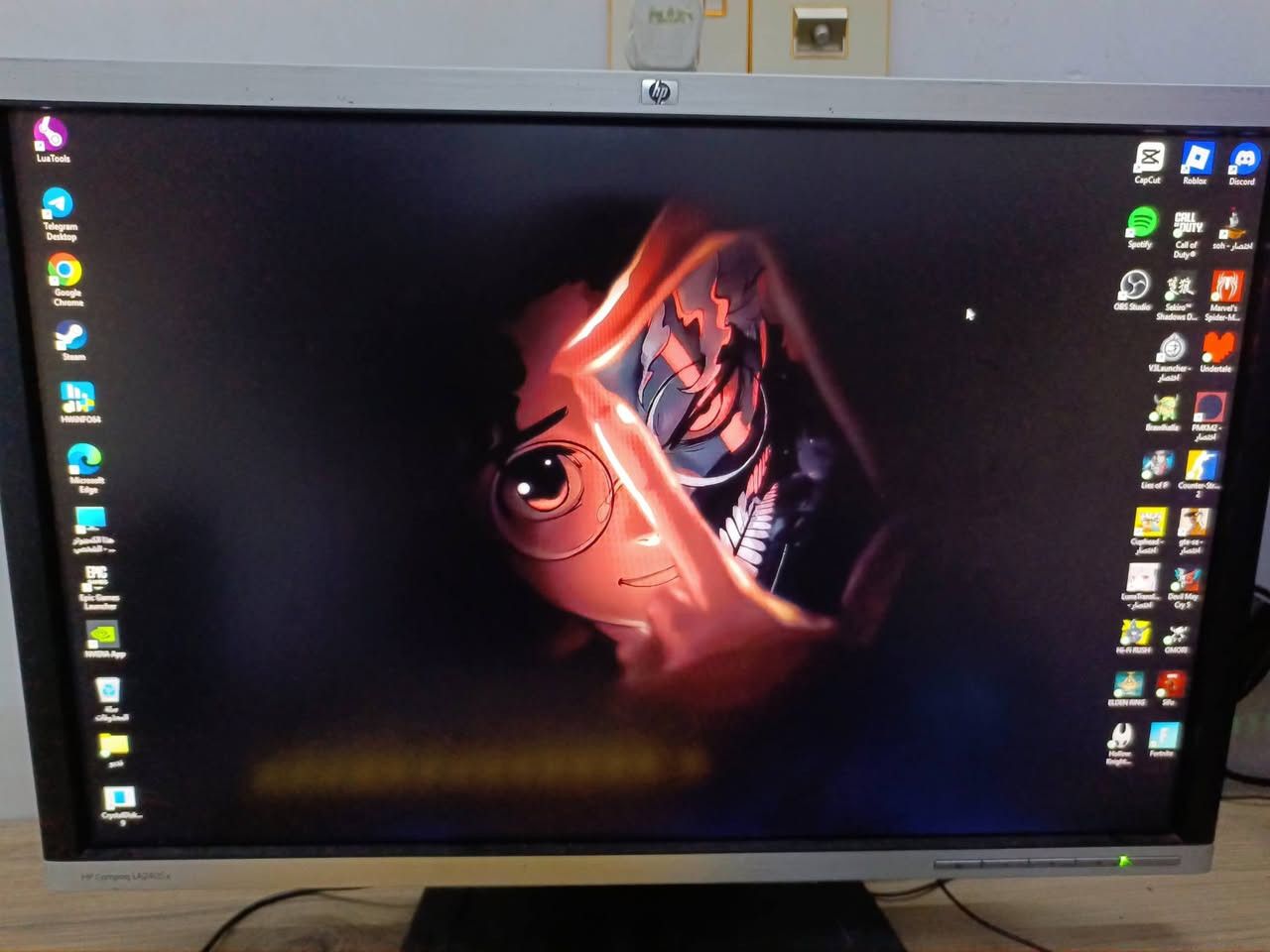 السلام عليكم عندي pc للبيع سبب البيع طالب سادس وما اريد التهي بي صار سنة ونص من مشتري 
مواصفاته: 
اللوحة الام من gigabyte H510
المعالج CPU من intel core i5 الجيل العاشر
البور سبلاي PSU سعتة 550W
كرت الشاشةGPU. من GEFORCE RTX3050 8g Vram
رامات 2×8 يعني 16g من BLACK WOLF
نوع التبريد هوائي 
الذاكرة عندي تيرا hdd
و 250 ssd و 125 M. 2
هذا كلة وي الماوس والكيبورد الي بل صورة والسماعة
والشاشة هم
 هذا كلة بسعر 925 الف دينار
بس ال UPS سعتة 850AV اذا تريد تشتري لوحدة سعرة 30الف  واذا وي التجميعة احسبهن كلهم ب 950 وبالتوفيق 
الي يريد يتواصل وياي واتساب على هذا الرقم ***********
اخوان الي مايريد يشتري لا يتعب نفسة ولا يتعبني
