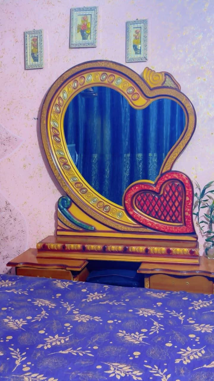 غرفة نوم صاج • ناقصة ميز • آيفون ١٢ برو ماكس