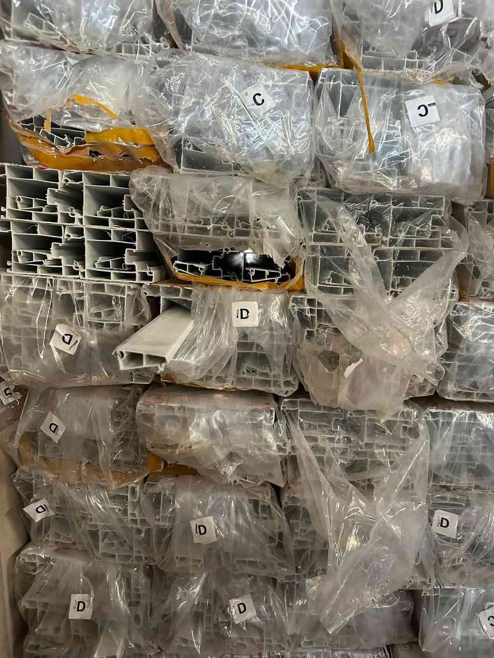الاخوين للبي في سيpvc
تم بحمد الله وبركاته 
وصول حاوية المواد صيني
P.V.C 
بكافة المواد والمقاطع والاكسسوارات 
الدرجه الاولى وبسعر مناسب 🌹
 جملة . مفرد  ويتوفر لدينا حشوه بسعر مناسب
عنوان  : النجف الاشرف حي الحرفين 
***********
للاستفسار  واتساب ***********
