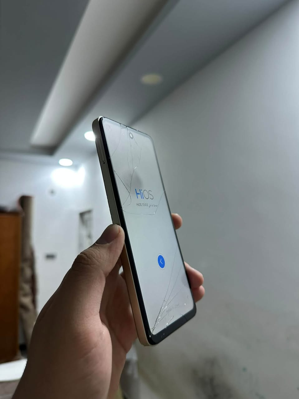 تكنو SPARK GO2024
ذاكره 128/دبل سيم كارت 

مبدل فقط شاشه وبي فطور مامأثره نهائيا 

كلشي شغال بي يفيدك 

بصمه جانبيه كامرات اتصال واي فاي 

سعره 75 

مكاني نجف 
***********
