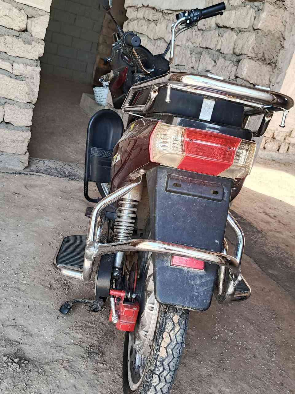 متوفر ماطور سوبر شحن ٥ بطاريات ماشي 5276 كيلو 
الماطور نضيف وقليل الاستعمال 
اشتريناه قبل سنه وكم شهر
للبيع بسعر ٦٥٠ وقابل للتفاوض
للاستفسار هذا رقمي ***********
