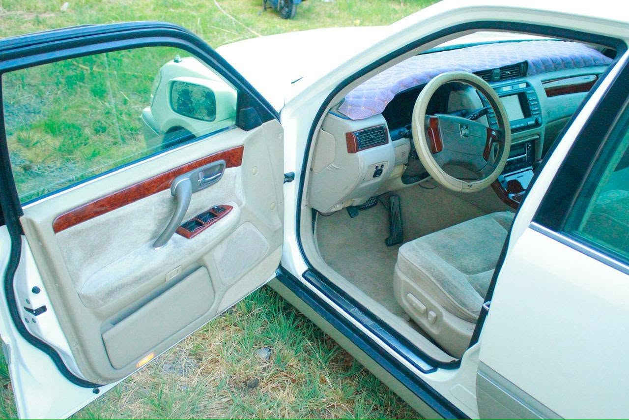 ملكه 2002 نجف دي فور الجبير شاصي 75  3 دكم كرستال باسمي قرار 48 نضيفه كلش كير مكينه جديد وياههه كير ومكينه احتياط عله الشرط عربانه وحداديه وتخم تاير وباتري كله جديد مكفوله من العراق سنويه باسمي وسعرهه حيل مناسب ***********
