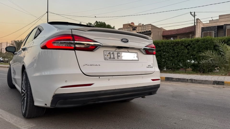 فورد فيوجن هايبرد ٢٠١٩
وارد امريكي حادثها طخة بجاملخ خلفي الايمن والصفحة اليمنة كلها مرشوشة بدون حادث فقط رش
مواصفات se
مقاعد حلد
رادار امامي
رادار جانبي
شاشة كبيرة
كامرا دوارة
السعر ١١٥$
للاستفسار
***********
سيارة عليها تخم تاير دنلوب
