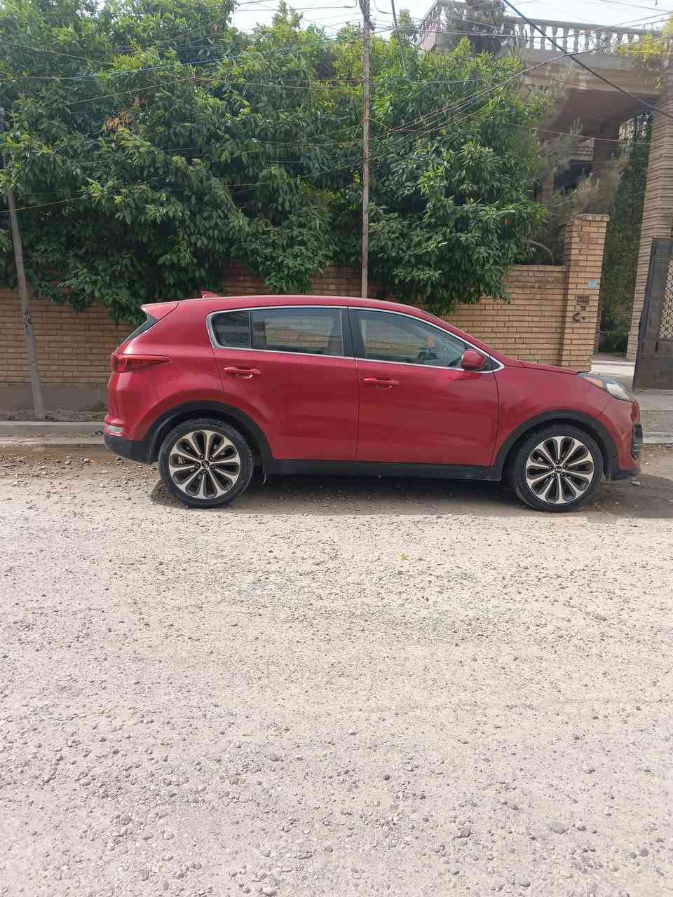 سبورتج وارد امريكي مديل 2017 شكل 18 محرك 2400 مامفتوح كيار مامفتوح السياره اليبل واحد بيها ٣ قطه تصليح بسمي رقم الجديد السعر 150 وبيها مجال ***********0فقط واتساب
