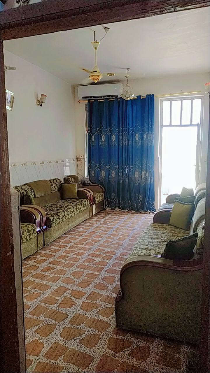 بيت للبيع منطقة أبو خستاوي  شارع الغسل مساحه 110 شارع الغسل طابو زراعي يتكون من غرفة نوم وهول وصاله ومطبخ وحمام وصحيات خارجي السعر 60 وبي مجال للاستفسار ***********

