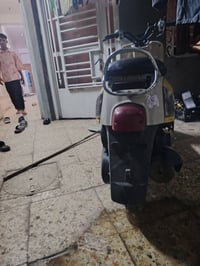 دراجه بوليس البيع كابريتر  المكان بغداد الكماليه 07735344206 ملاحضه ال...