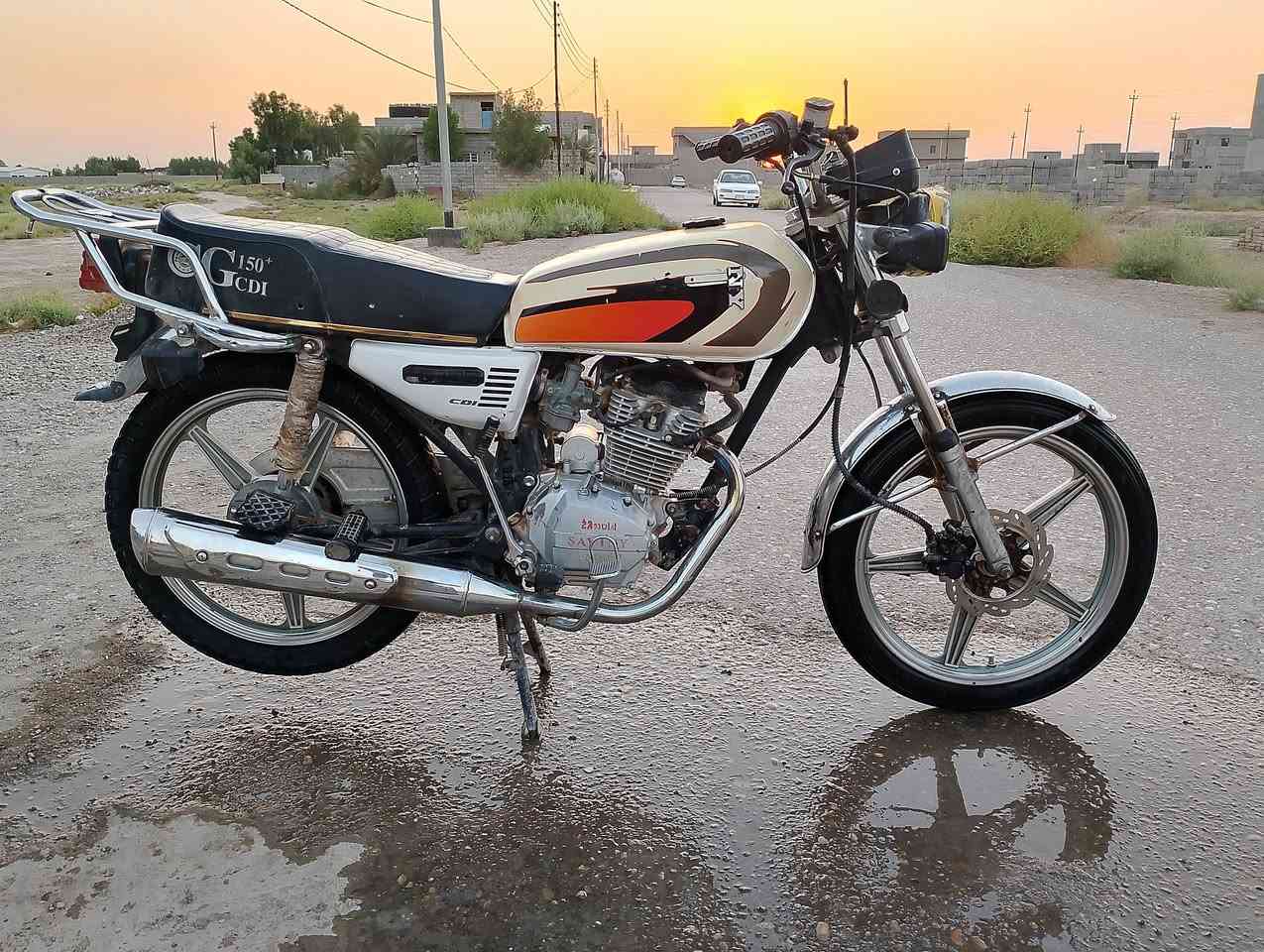 دراجه سيفان موديل 2019 محرك بلادي فول نضافه ونشاط( تشغيل نكره سلف وهندر وكهربايات شغاله كامله)( أوراق اصوليه كرتونيه كامله) السعر( 320)وبيها مجال حك الجيه لاتصال *********** خاص ما جاوب الشراي يتصل السكن ديالى (ناحيه كنعان)
