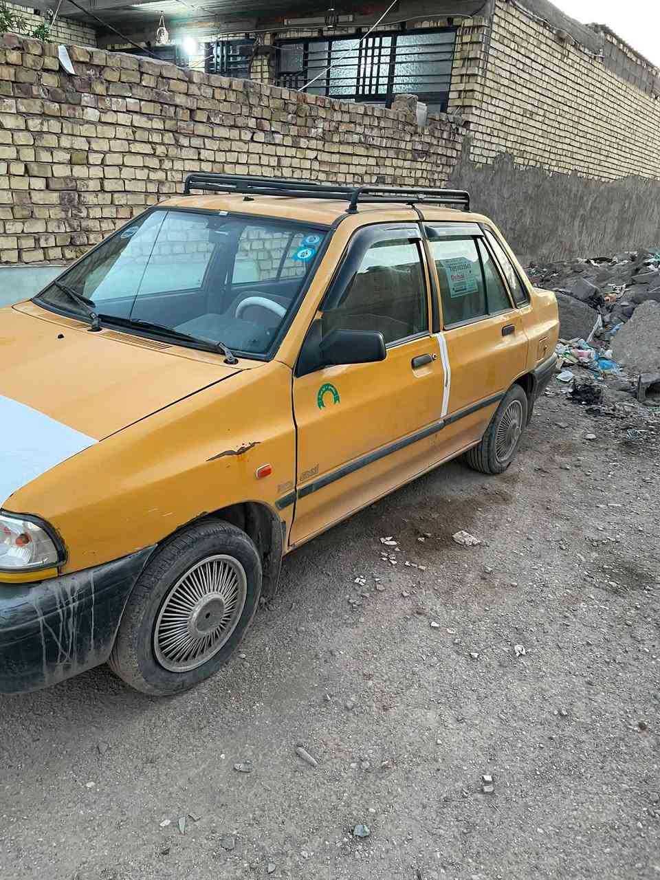 س ع سايبة موديل 11  امصفرة  من كلشي السعر 2500 قفل قفل خابرني تعرف التفاصيل ***********
