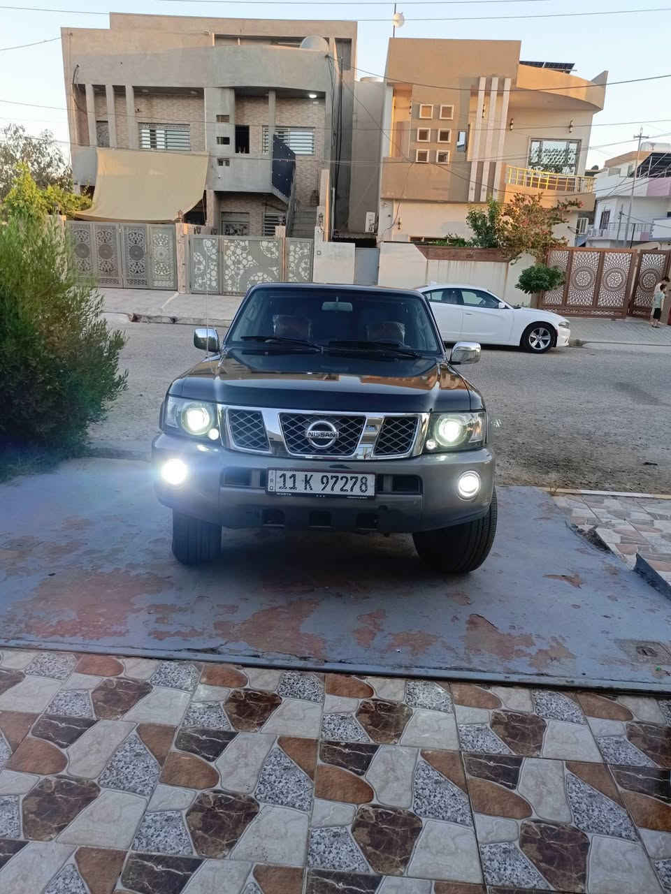 نيسان باترول 2008محدث 2023دوشمه جديده محرك كير جدد حجم المحرك 4800السياره رقم بغداد مشروع وطني بسمي عليها لايت عدسات اصلي وعليها منظومه غاز 80لتر اربع تايرات نضاف جواها حتى السبير جديد سعر السياره قفل 138ورقه بدون معامله الشراي يتصل رقم الهاتف ***********

