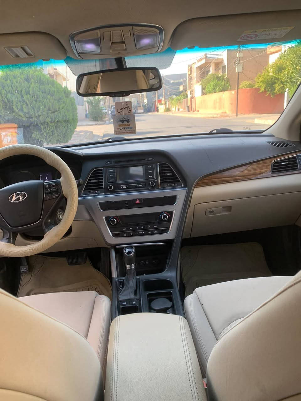 سوناتا موديل٢٠١٥ كامل مواصفات سقف بانوراما داخل اصفر تاير جديد حيزام صبغ بدون داخل بجم و خلف كبس هزة فحص سنوى جديد مكانى اربيل سعر ١١٨$ رقم تلفون ***********
