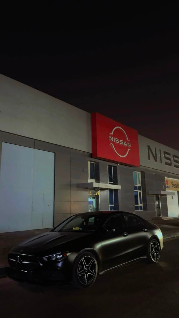 السلام عليكم
مارسدس للبيع
CLA 250 4MATIC 2023 
السياره نظيفه كلش وكاصها على ايدي 
وحادثها كلش خفيف بس دعاميه وبدون ايرباك السياره
وكلش نظيفه السياره بالنسبه الخواتها وموديلها
 ومكفوله مـن اي صبغ
السياره 4MATIC يعني دفع رباعي مو امامي نفس الموجودات!
ومواصفات المارسدس معروفه
الممشى مالتها 34 الف كيلو
السياره مغلفه PPF طافي وبي ضمان ٨ سنوات وكلش لايگلها
وصيانتها وسيرفسها كلها يم ماس مارسدس ومابيها اي نقص
مسج واحد بيها مال النقطه العمياء مابي قاعده ويطفه ويشتغل 
يعني محتاجلها بس قاعده مال رادار 
واذا تحب راسلني ادزلك صور الحادث ورقم الشاصي
والسياره رقمها بغداد تنباع بدون الرقم انطيك رقم ببدالها
مكانها السياره الجادريه 
رقمي والتواصل واتس
***********
