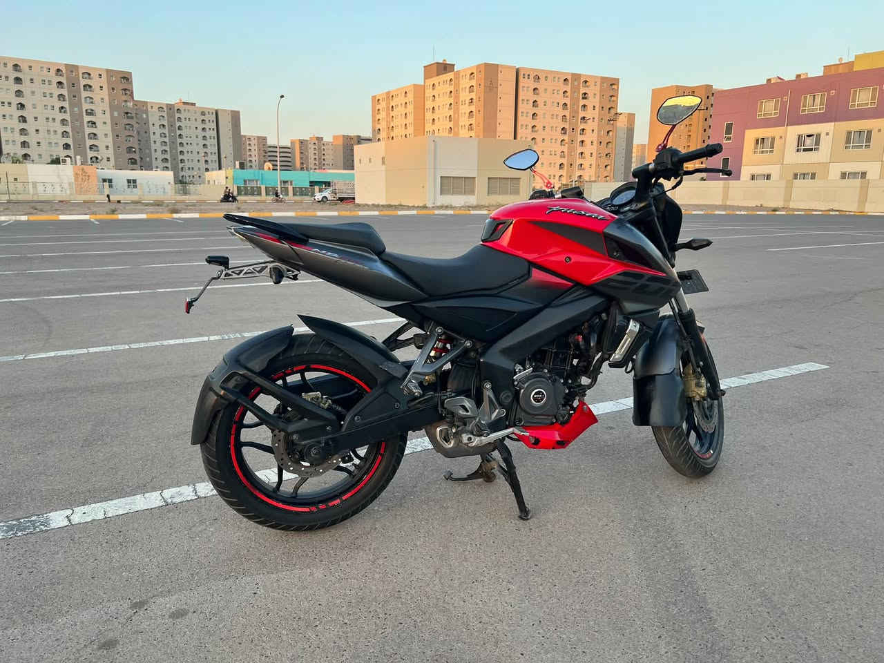بولسر NS200 • ABS • 6 نمر
