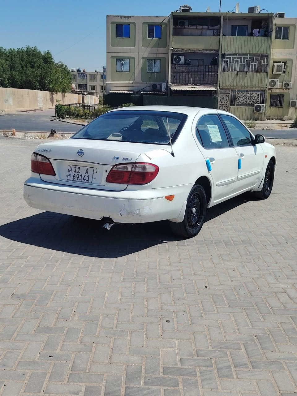 سلام عليكم سياره نضيفه للبيع نيسان اكزمه موديل 2001 نضيفه بمعنه الكلام كير محرك حجم 6سلندر/ 3000 تكمه وسنويه بسمي شخصين تاريخ السنويه لل 31 هزه جديده رقم بغداد انكليزي جديد العنوان بغداد البلديات سعر 44 وبي مجال للشراي ويدلل انتصل ***********
