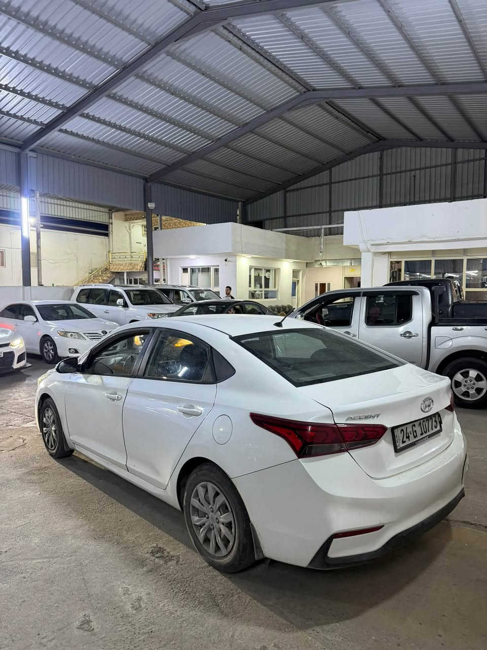 اكسنت موديل 2019 سياره بيها خمس قطعه بشرط بدون دواخل دون ارباك كير و محرك بشرط سياره اميريكي مكينه gdi  سياره كير و محرك و تبريد و كاهربايت بشرط سعر سياره 82 و بيها مجال ***********
