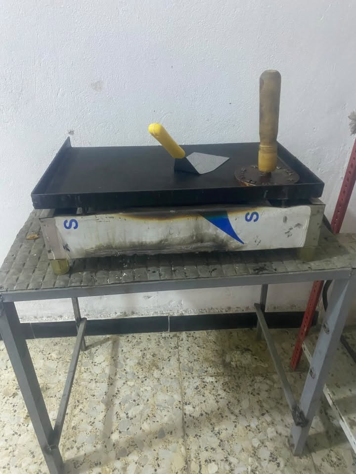 السلام عليكم شوايه مال بركر كلش نضيفه العنوان البلديات الاستفسار ***********
