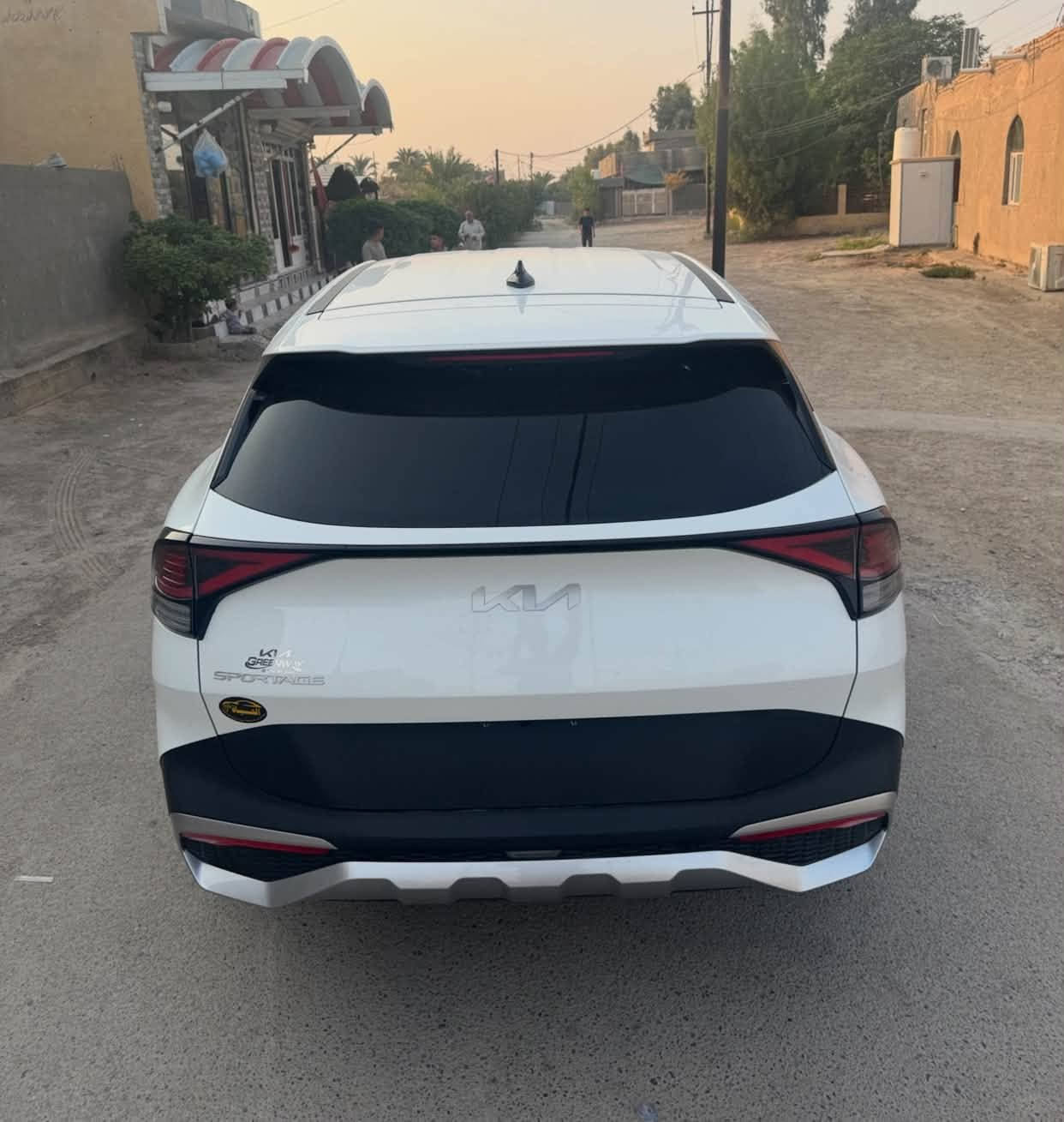 السلام عليكم 

2024 KIA SPORTAGE, LX
كيا سبورتج 2024 
تبديل بنيد مال حاويه اصلي + بارد الجاملغ بدون فتح 
فخذه ولغد وشواصي شرط السونار 
محرك 2500
تبريد قطعتين 
ماشيه 22 مايل فقط 
تبريد قطعتين 
بدون رقم 
رادارات 
مودات قياده
كشنات مخمل 
دخول جديد بسمي 
تترقم جميع المحافظات عدا الإقليم 
السعر خاص او اتصل او تدلل
***********
***********
