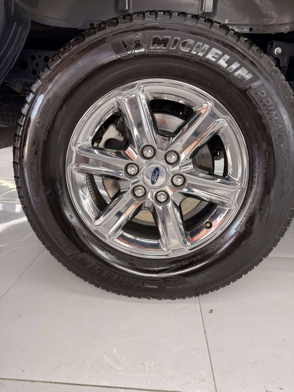 من رخصة الادمن

Ford F150

محرك ٦ 

3.5T Hybrid

كامرات محيطيه 

حساسات ورادارات فتل

مواصفات XLT

دبل اكسل

مكانها دهوك

***********

***********
