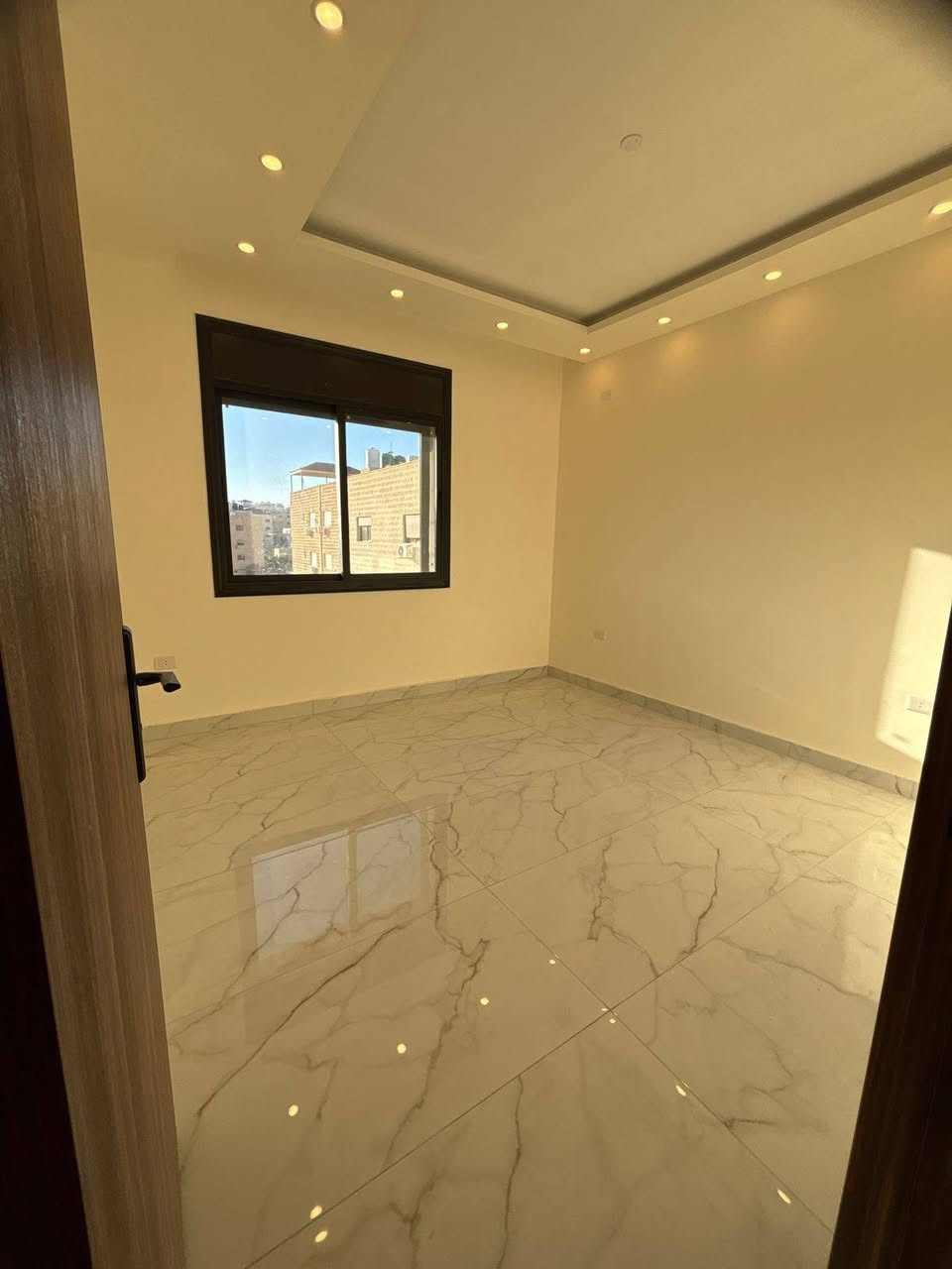 ضاحية الأميرة سلمى • ١٤٠م • ٣ غرف
