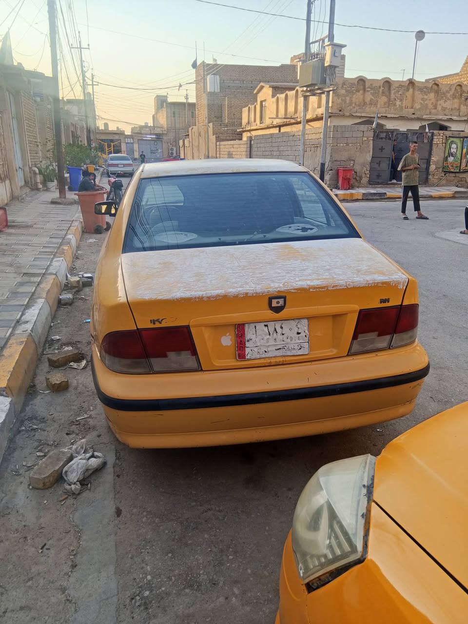 السلام عليكم سمند مديل 11محرك بيه تبخير كير جديد عينه وصنيه وفلاوين بالجيس طخم تاير جديده حداديه جديده سنويه نافذه 2019صابحه بغداد ماواصله ابيع كوم حديد تكفل سرقه وعشائر ترايه كلش حلو السياره متعوب عليه كلش ماتذب عليه الف سعره 14ورقه وبيه مجال مكاني ذي قار سوق الشيوخ ***********
