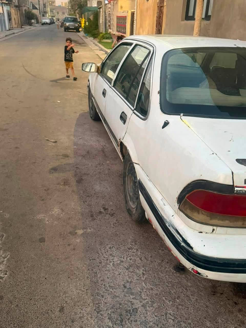 سلام عليكم برنس موديل95 المحرك مو مسكر مفتوح تبريد شغال گير ومحرك خير من الله وصوره السياره گدامك رايده ب20  رقم بغداد الشراي يتصل واني بخدمته ***********وتساب ورصيد شغال
