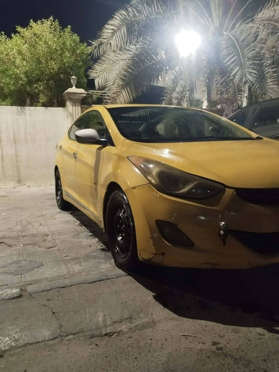 السلام عليكم النترا للبيع موديل 13 السياره جاملغ امامي مبدل والباقي ليبل واحد السعر 90 وبيهه مجال للاستفسار *********** اخوان اتصل على الرقم اني مكلف بالنشر
