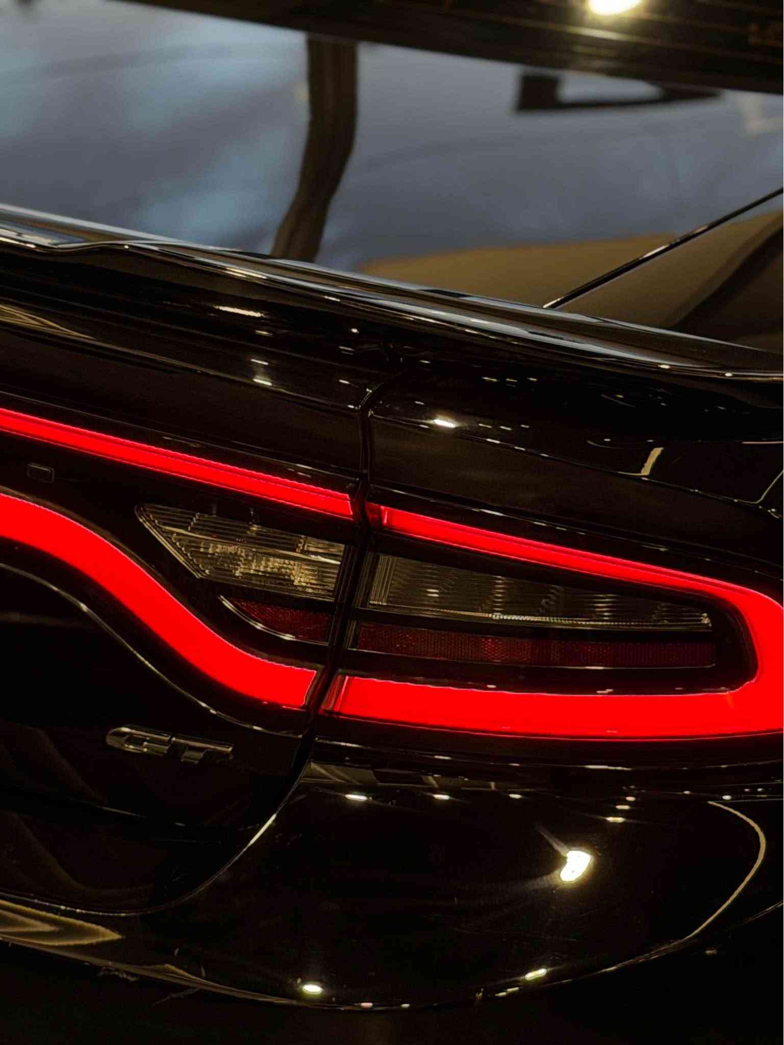 #سعر_مناسب_جدا ارخص سعر بالكل سوق 🔥بيع سريع 🔥🔥🔥🤌
دوج جارجر جي تي
DODGE CHARGER GT. 2019
اللون:اسود
عداد المسافات:120:000مايل
المواصفات: امريكي  
السيارة بها ٣ قطع صبغ
٦سلندر محرك(٣٦٠٠)
كرسي كهرباء
كراسي سپورت(حضن)
كراسي تدليك
شاشة_امامية_كبيرة_اصلية_لمس_حراري_(11 inch)_الجديدة_كليا
نظام_خرائط_(نظام ملاحة)_navigation
مستشعر_صف_المركبة
نظام_مساعدة_بدء_التشغيل_على_المرتفعات
نظام_التحكم_بالاداء
نظام_قياس_قوة_المحرك
نظام_اطفاء_المحرك_فقط_عند_الوقوف_واعادة_تشغيله_تلقائيا_عند_المشي_
‏AUTO_START
نظام_التحكم_بالانطلاق
نظام_اعداد_نمط_القيادة
نظام_اعداد_النمط_الرياضي
نظام_اعداد_النمط_الافتراضي
مراة_زئبقية
كامرة خلفية اصلية
شاشة عرض الاعطال
تشغيل عن بعد
كروس سرعة
فول تحكم استيرن(جهتين امامي+جهتين خلفي)
شفتات كير بالاستيرن
دبل كير(عادي+أوتوماتيك)
ناقل حركة ٨ نمر
نظام_SUPER_TRACK_PAK
نظام_سپورت_SPORT
نظام مانع انزلاق ABS
حساس خلفي
مري تدفئة
نظام تحكم بمستوى الانارة الداخلي
نظام تحكم بمستوى الضوء الداخلي
لايت عدسة
لد نهاري
بك لايت LED
ويل_20_Scat pack طايرات جديد
مدخل
‏CARPLAY  
‏المكان( اربيل شركة پيرس موتورس👌)
رقم دهوك سيارة باسمي تحويل أو وكالة شرط نفس اليوم

للسعر و للاستفسار خابر  
***********.         واتساب أربيل, العراق
