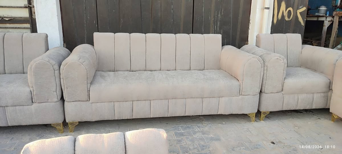 دوشمة سلام حسن .. ديوانيه قضاء عفك حي الحسين . سابقا 
حي  ديان . مقابيل مكينة جعافر .  
لعمل دوشمة تخامه وداوين تسكام حسب طلب والمتر .  
كذلك دوشمة القديم ورجاعه جديد مع تصليح اضرار تخامه . 
الاستفسار اكثر اتصال على الرقم 
*********** او واتساب
