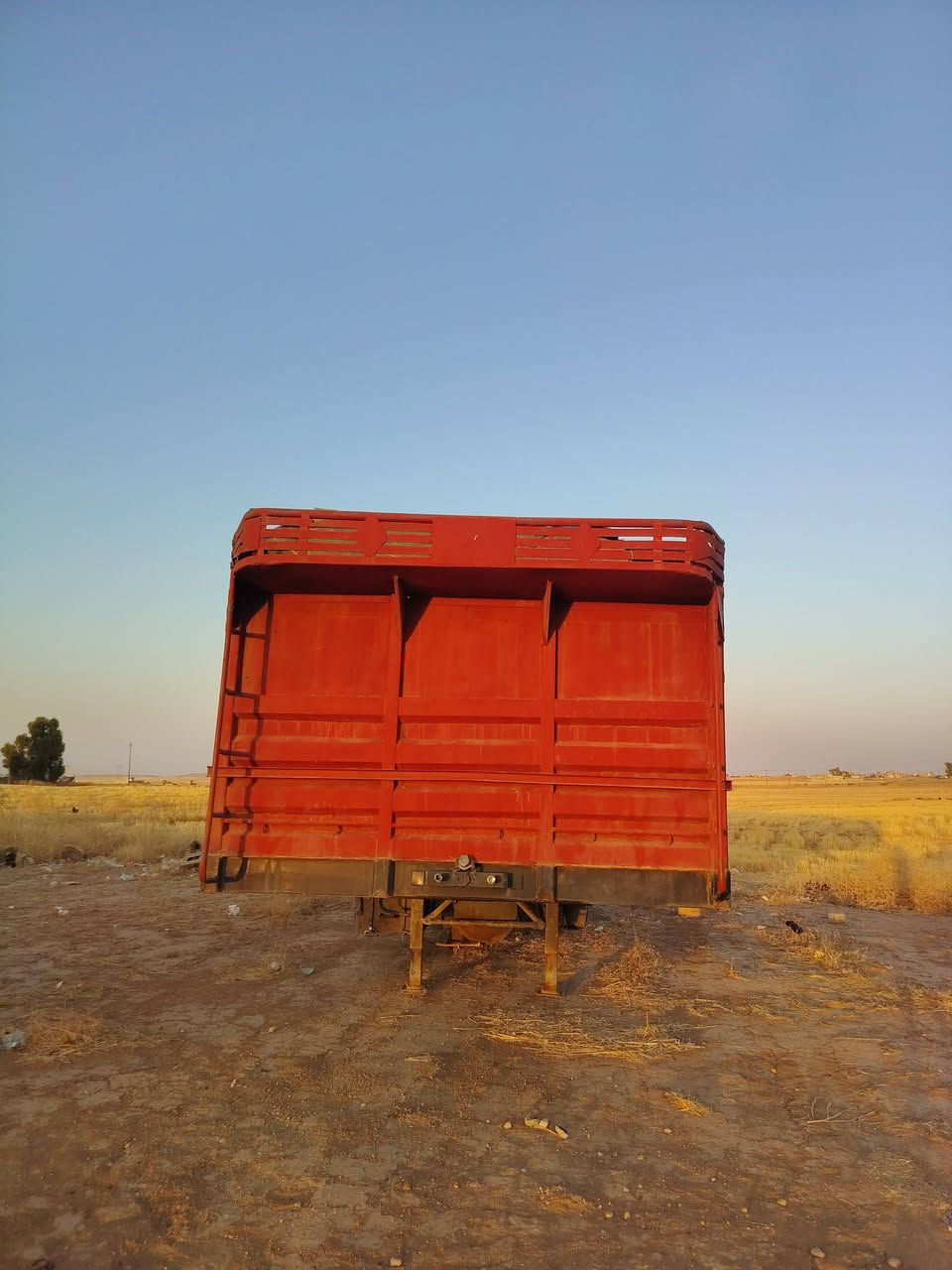 عربانه فصال أردني طول ١٢ ونص ثلاث  دناكير براد ١٦ شاصي أوربي للاستفسار أكثر الاتصال
 ***********
