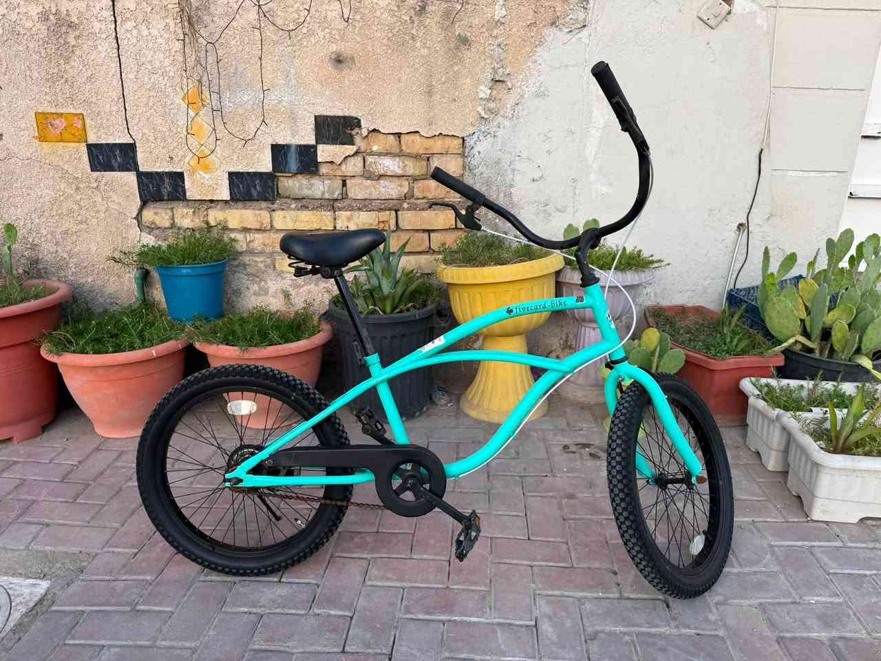 دراجة هوائية كلاسك حجم 20🚴🚴‍♀️
بالة حاوية نظافة 90%

السعر130 

للاستفسار ***********
