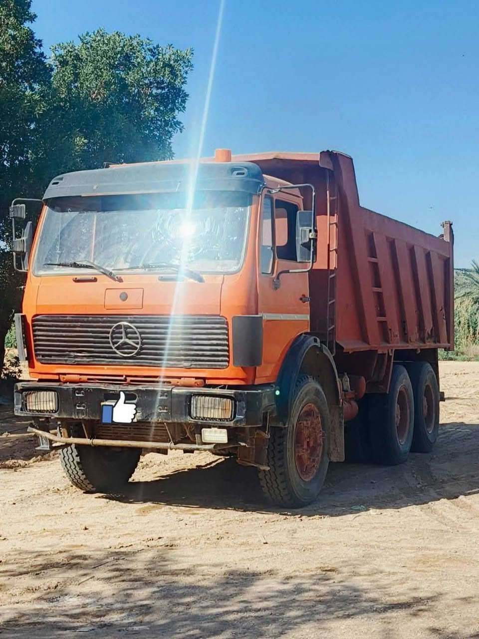 البي اصل راس تريله محوله قلاب موديل 86 جي اف كير 160 مكينه 8 حجم 28محسن شاصي مكفول رقم بغداد *********** واتساب مكاني السياره كربلاء السعر  290 ورقه
