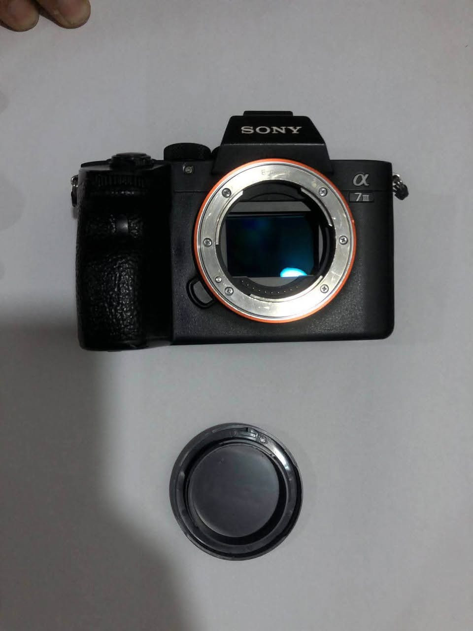 كاميرا سوني a7iii مستخدم للبيع 
بدي فقط 
بدون اغراض 
الشتر 40 الف 
كاميرا نظيفه ومرتبه 
للاستفسار خاصً
مكاني بغداد المشتل
