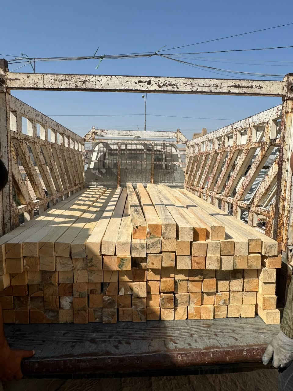 تم وصول بضاعه جديده   الخشب الروسي مجفف ماركات

درجه اولى 1

 

لوح طول 4 متر انج تارس 25 روسي مجفف ماركه درجه اولى 

لوح روسي مجفف ماركه درجه اولى طول 3 متر انج تارس 

25×10 درجه اولى 

سير روسي طول 4 متر 50×2×4 تارس ماركه درجه اولى  

سير  روسي مجفف ماركه درجه اولى  طول 3 متر 70 ×70 

العنوان الحله  شارع 80  قرب مطعم ثابت 

جمله - مفرد الى كافة محافظات بأسعار مناسب جيد جدآ 

الهاتف *********** - ***********
