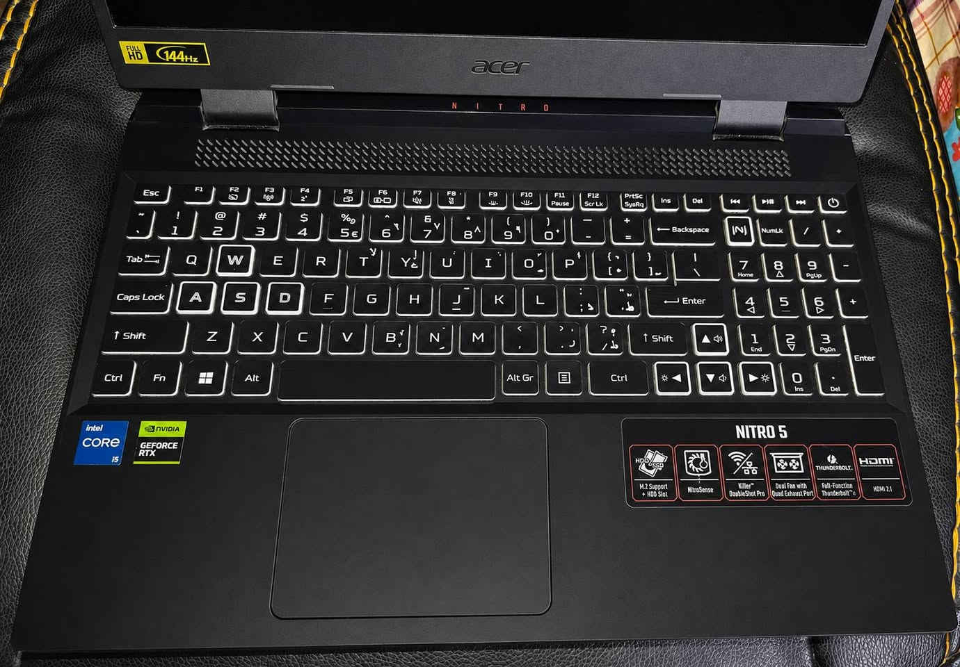 لابتوب گيمنگ وتصميم Acer Nitro 5 للبيع 🔥
المواصفات الفنية الكاملة:
الحالة : مستخدم نظيف
الموديل: Acer Nitro 5 (AN515-58)
المعالج: Intel Core i5-12450H (الجيل 12)
كرت الشاشة: NVIDIA GeForce RTX 4050 (سعة 6GB VRAM) بقدرة سحب طاقة كاملة 130W (Full TGP) 🚀
الذاكرة العشوائية (RAM): 16GB DDR5 بسرعة 4800 MT/s
التخزين (Storage): سعة 1.5TB فائقة السرعة (SSD NVMe 500GB + SSD NVMe 1TB)
الشاشة: بمعدل تحديث 144Hz لسلاسة الألعاب
نظام التشغيل: Windows 11 Pro for Workstations
واتساب ‏‪***********‬‏
مكاني نجف 
السعر الي يريد يتشري ومهتم يجي خاص ويطلع لابتوب قيمنق وتصميم Acer Nitro 5 للبيع 🔥
المواصفات الفنية الكاملة:
الحالة : مستخدم نظيف
الموديل: Acer Nitro 5 (AN515-58)
المعالج: Intel Core i5-12450H (الجيل 12)
كرت الشاشة: NVIDIA GeForce RTX 4050 (سعة 6GB VRAM) بقدرة سحب طاقة كاملة 130W (Full TGP) 🚀
الذاكرة العشوائية (RAM): 16GB DDR5 بسرعة 4800 MT/s
التخزين (Storage): سعة 1.5TB فائقة السرعة (SSD NVMe 500GB + SSD NVMe 1TB)
الشاشة: بمعدل تحديث 144Hz لسلاسة الألعاب
نظام التشغيل: Windows 11 Pro for Workstations
واتساب ‏‪***********‬‏
مكاني نجف 
السعر الي يريد يتشري ومهتم يجي خاص ويدلل
