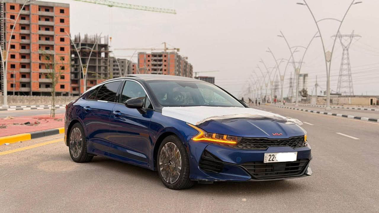 كي فايف 2022 جي تي لاين
تيربو 1600 
وارد أمريكي داخله من امريكا بس خشم البنيد وهنا صار بيها بوارد خفيفات
السياره فول مواصفات 
بانوراما 
كروز سرعه 
تثبيت مسار 
كلشي بيها وحلوه السياره مابيها نقص 
مكاني البصره ياسين خريبط 
سعرها 155 بيها مجال بسيط
***********

