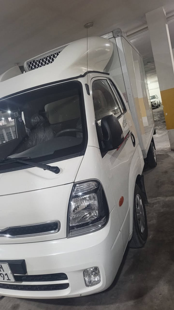 كيا براد مديل 23 كفاله عامه سياره جديده ومضمومه فول موصفات تماتيك مسكر   رقم بغداد مداور ثاني يوم سياره ماا مشتغله من ابو المعرض كبل بسمي عنوان سماوه ***********
