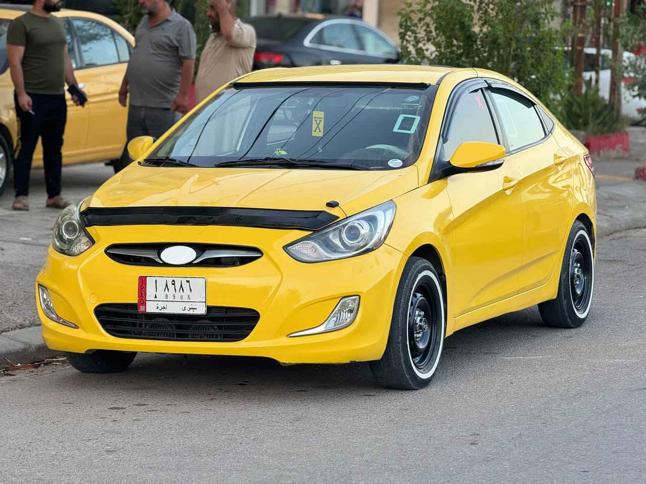اكسنت 2017 خليجي تكسي نينوى للبيع 🚫
مكلف بالنشر 

السعر 86$ وبيهاا مجال بسيط 

محرك 1.4 دوش بي اثر نفخ 
كير سيفي تي 

رقم نينوى الماني 
سنوية  ماساقطة

تشتري من الشرعي مباشر 

الضرر بوند مبدل 
ومعجون الباب ورا النفر وشويه بجاملغ الخلفي 

شواصي سليمة ✅ 

مكان السيارة موصل ايسر 

***********
