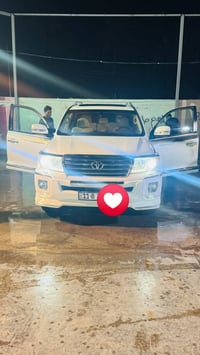 لاند كروز • ٢٠١٣ • الطارميه