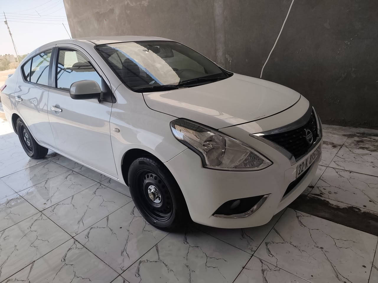 🔥 للبيع نيسان سني هندي 2022 🔥
🚘 سيارة نيسان سني هندي موديل 2022 للبيع  او مراوس ب نيسان سنترا .
بسم شركة محمد خورشيد عزيز 
تريد وكالة أو تحولي 

رقم أربيل الدولي سنويه ال29 

✅ الممشى: 96 ألف كم 

✅ المكينة والگير والحداديات مكفولات .
✅ السيارة جاهزة للفحص .

 السياره بيها تبديل الدعاميه الأمامية فقط و الباقي كفاله 

بيها ملاحظات بسيطه 

📍مكان السياره البصرة شط العرب الزريجي.

💰 السعر: 107$ ، قابل للتفاوض. 

📞 للاستفسار والاتصال: ***********
