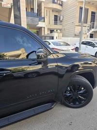 لاندكروز • بلاك ادشن • رقم اربيل