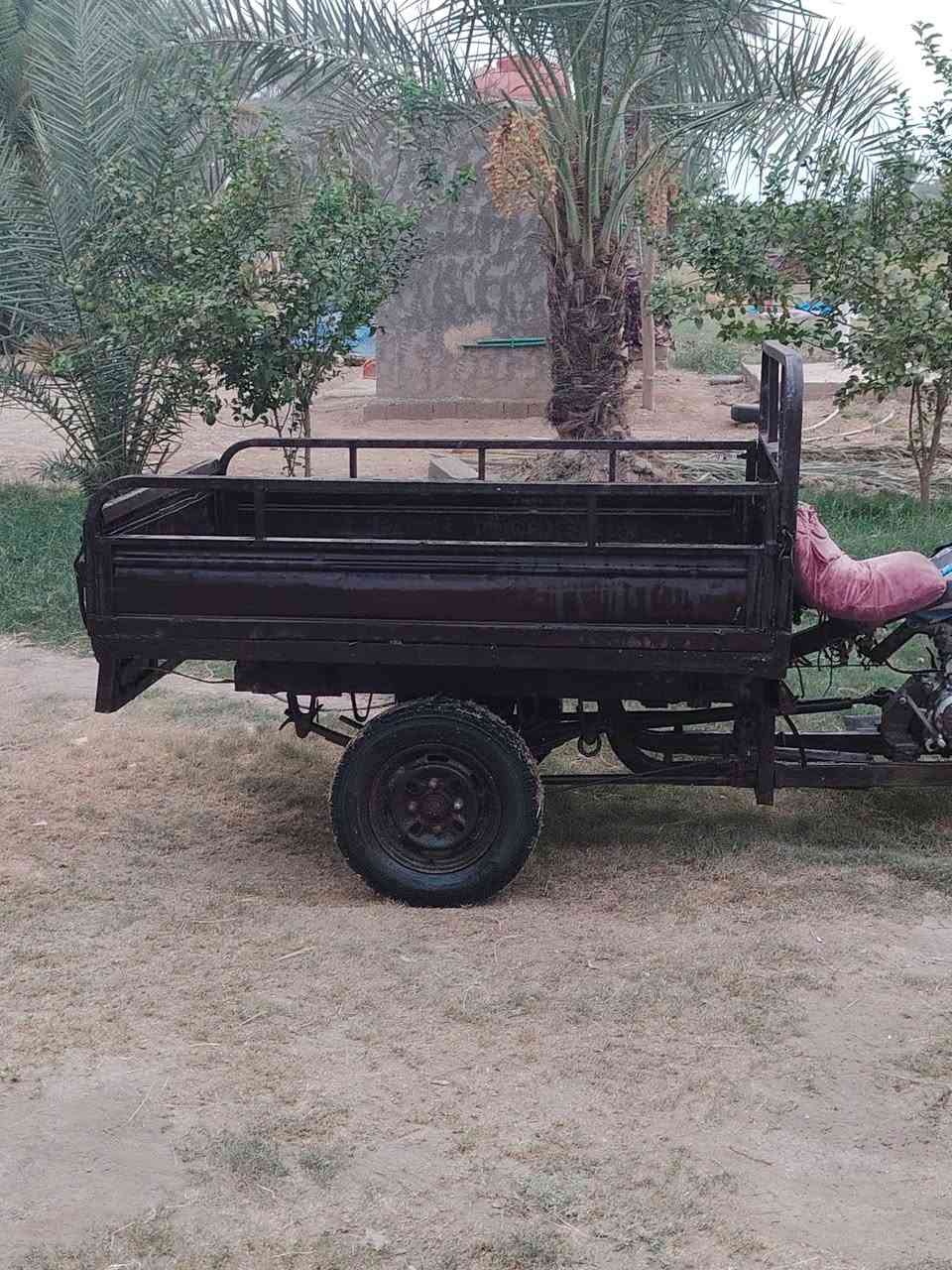 سلام عليكم ستوته ديوان للبيع كلك محرك نضيف شاصي نضيف ستوته نضيفه بيه بس شغله وحدا لعرموطه بل اكسن مسحوك بل واحد تخرط شويه 
سعره 500وبيه مجال مكاني واسط زبيديه لاستفسار***********
