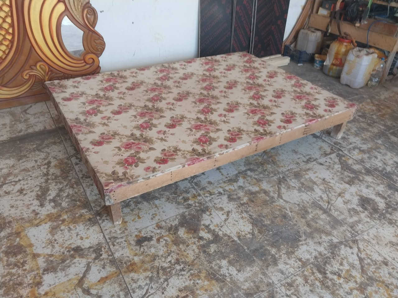 السلام عليكم يوجد جرابي 
سعر الوحدة ٣٠
المكان شهربان مدخل قريت حجي محسن 
***********
