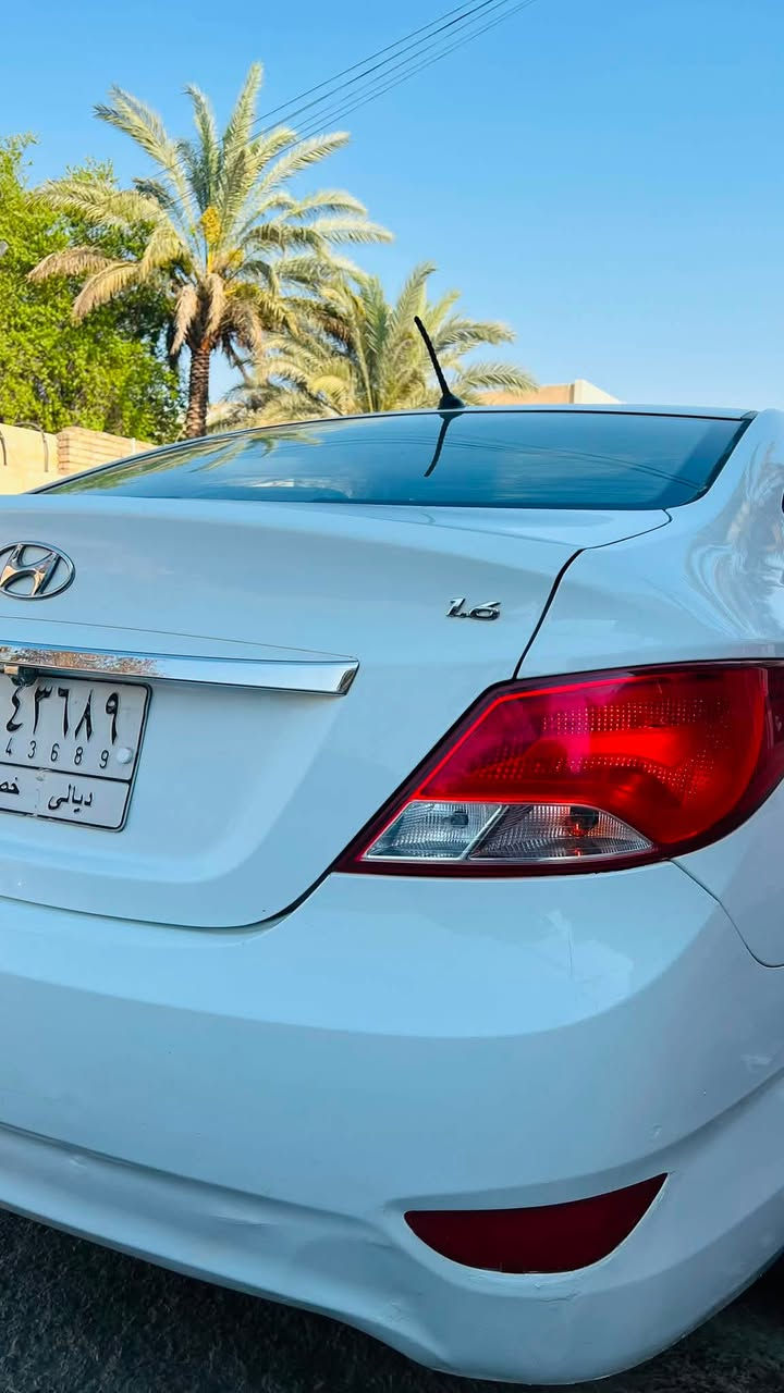 سلام عليكم 
اكسنت خليجي فول مواصفات بلو1/1نظام abs مكينه 1600 دبل قطره ماشيه 131كم رقم ديالى باسمي كير مكينه تبريد صدر تخم تاير ميكانيك كله جديد سياره بيها اربع قطع بدون دواخل مكاني بعقوبه نهر الحجيه سعر السياره 87 مجال بسيط 
***********
