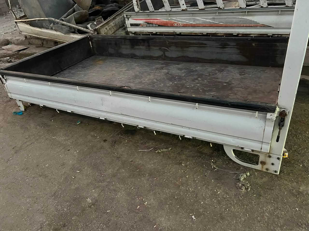 سلام عليكم بدي مال فحل مع بدي تك قمارة للبيع المكان بغداد ***********
