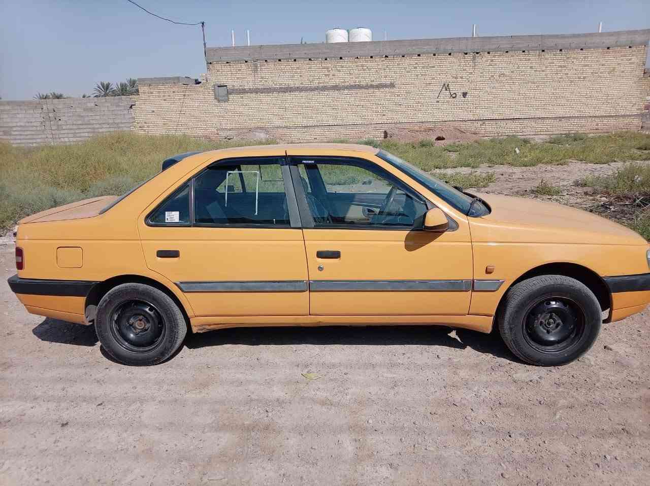 بيجو لميس مديل 16  مكينة لا تنقيص لاتبخير تبريد ثلج تخم تاير   حدادية امامية خلفية جديد   بيها بس الجاملق مبدل  ولسعر 38 وبيها مجال  العنوان بغداد المعامل الباوية الرقم ***********
