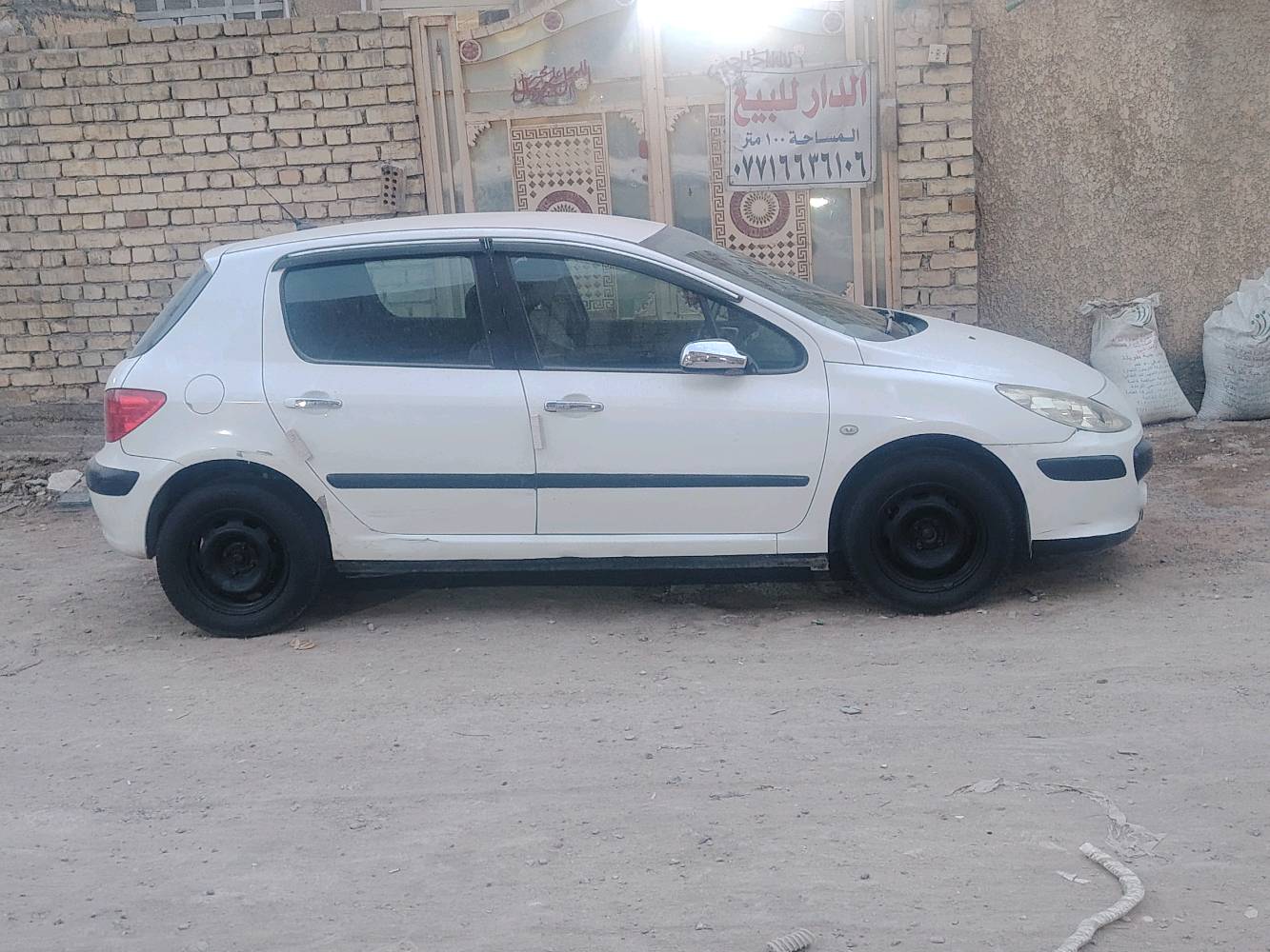بيجو 307 • فرنسي • ٢٠٠٦